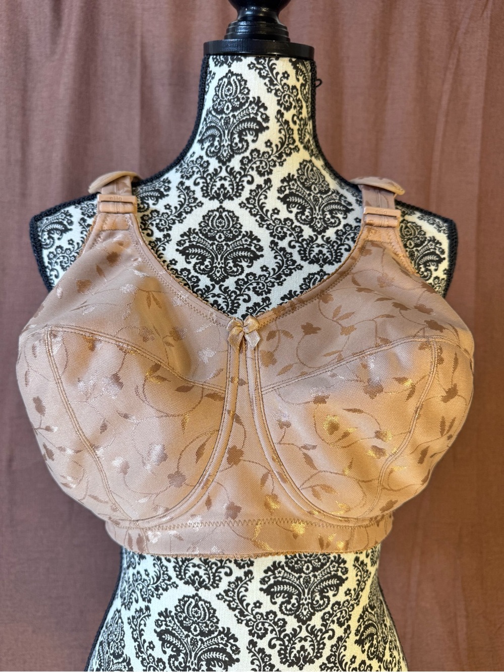 Elila 1305 Floral Jacquard Full Coverage Soft Cup Nude Bra size 38F